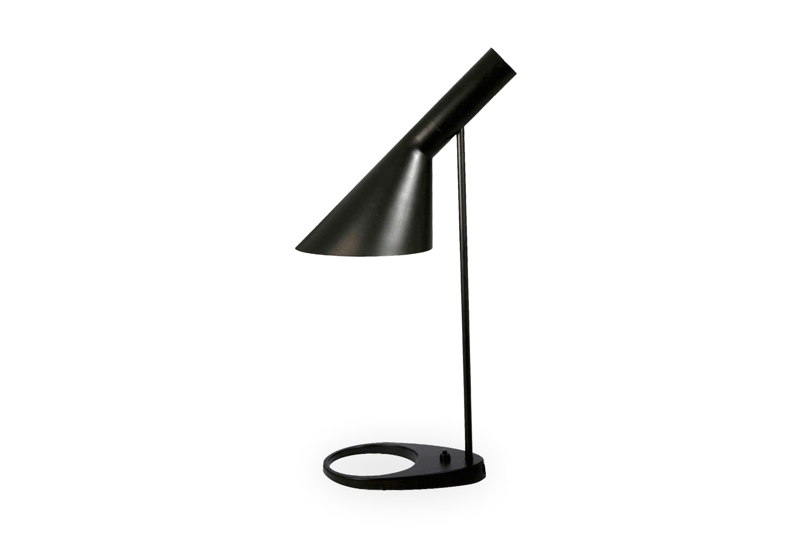 Replica AJ Table Lamp - Black [ZUCA]